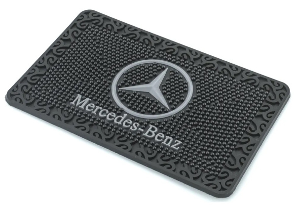 коврик на панель mercedes